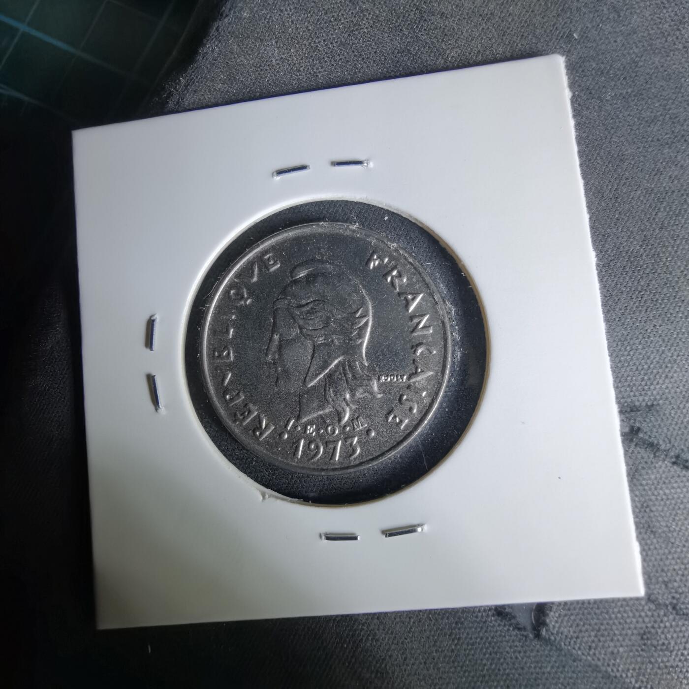 沼泽如烟--第1041场 法属新喀里多尼亚1973年10法郎