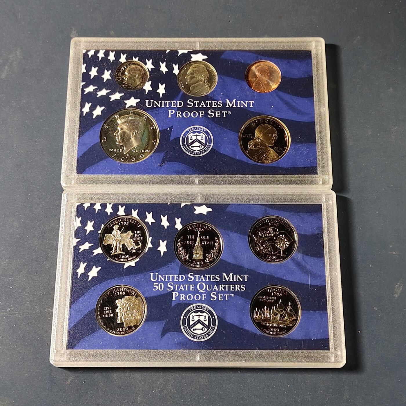 【全场包邮】纯粹捡漏拍517场 美国2000年官方封装精制套币（流通币一盒+州币一盒）-盒证全