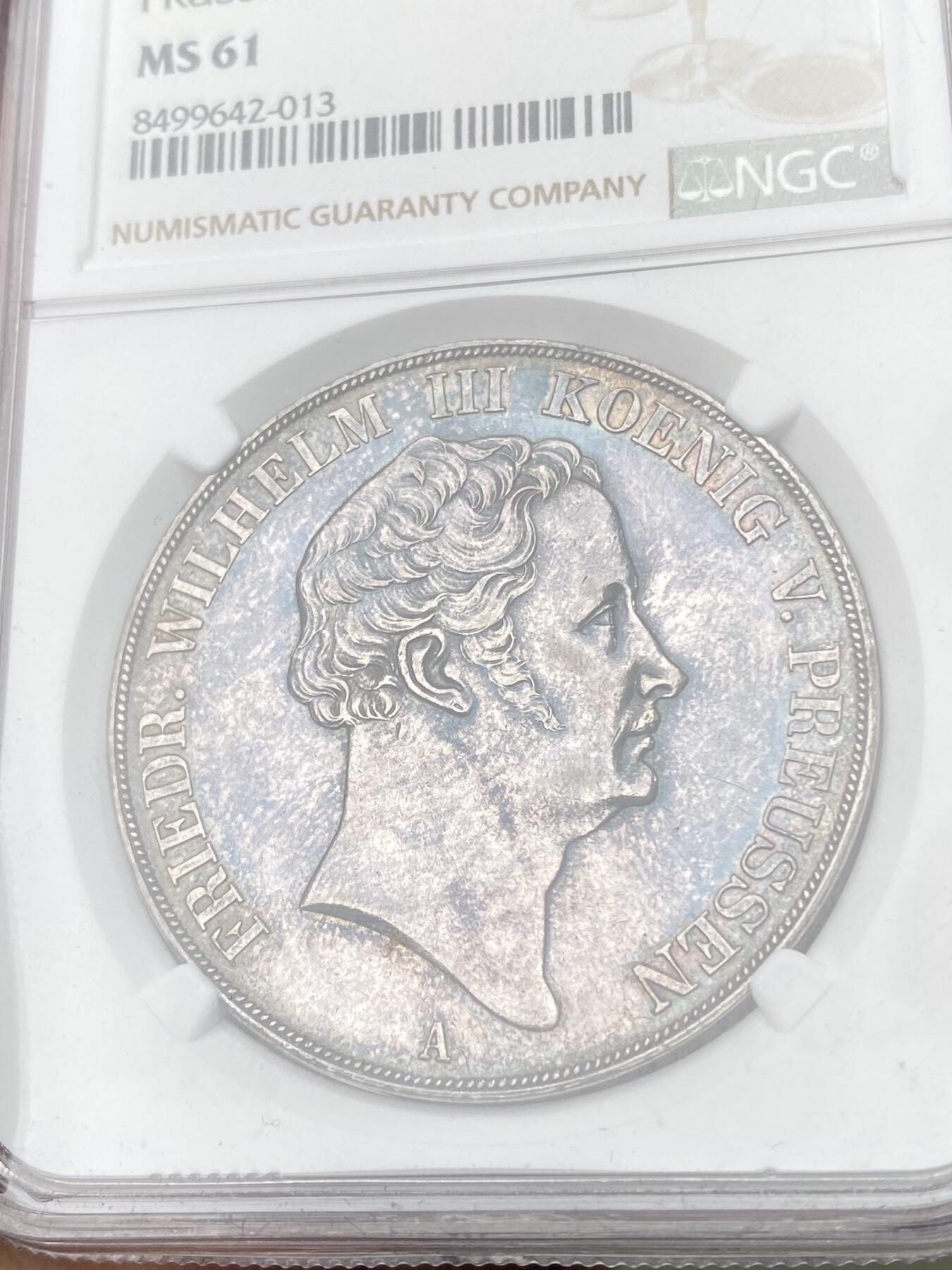 万国钱币拍卖第064期 NGC MS61 1840年德国普鲁士威廉三世大窗帘流通2泰勒 仅2年发行的普鲁士2T开山品种 比威廉四世难度大很多 原味欧陆五彩裹身高点俱佳