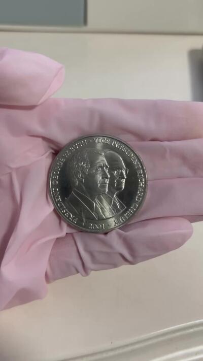 利比里亚 2001年 5元 纪念币