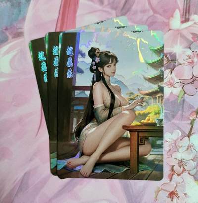 龙虎卡牌-八一场（满200元包邮，无佣金，每周六结拍，欢迎送拍） - 压纹彩闪3张 鸡腿佳人录 赵飞燕 三渐变一套（第三张很艺术）