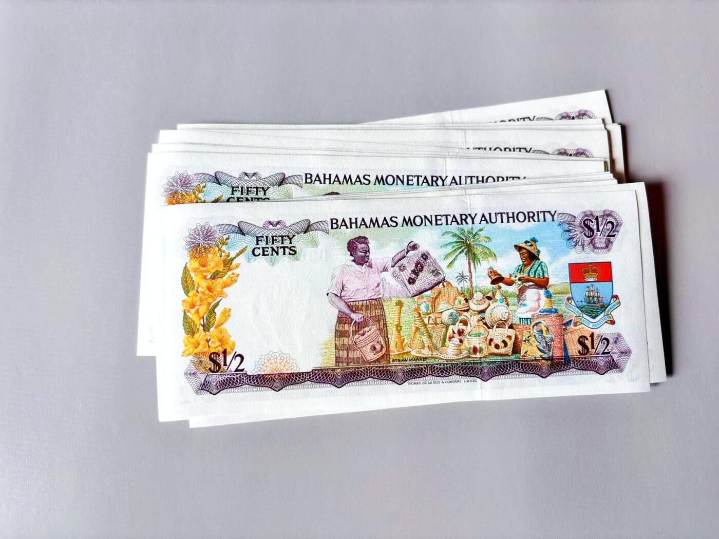 【Blue Auction】世界纸币精拍第803期——18级TOP拍卖/信誉/品质/专业/高效💫 【一组50连难得连号】巴哈马 1968年1/2 女王 彩背 全新UNC