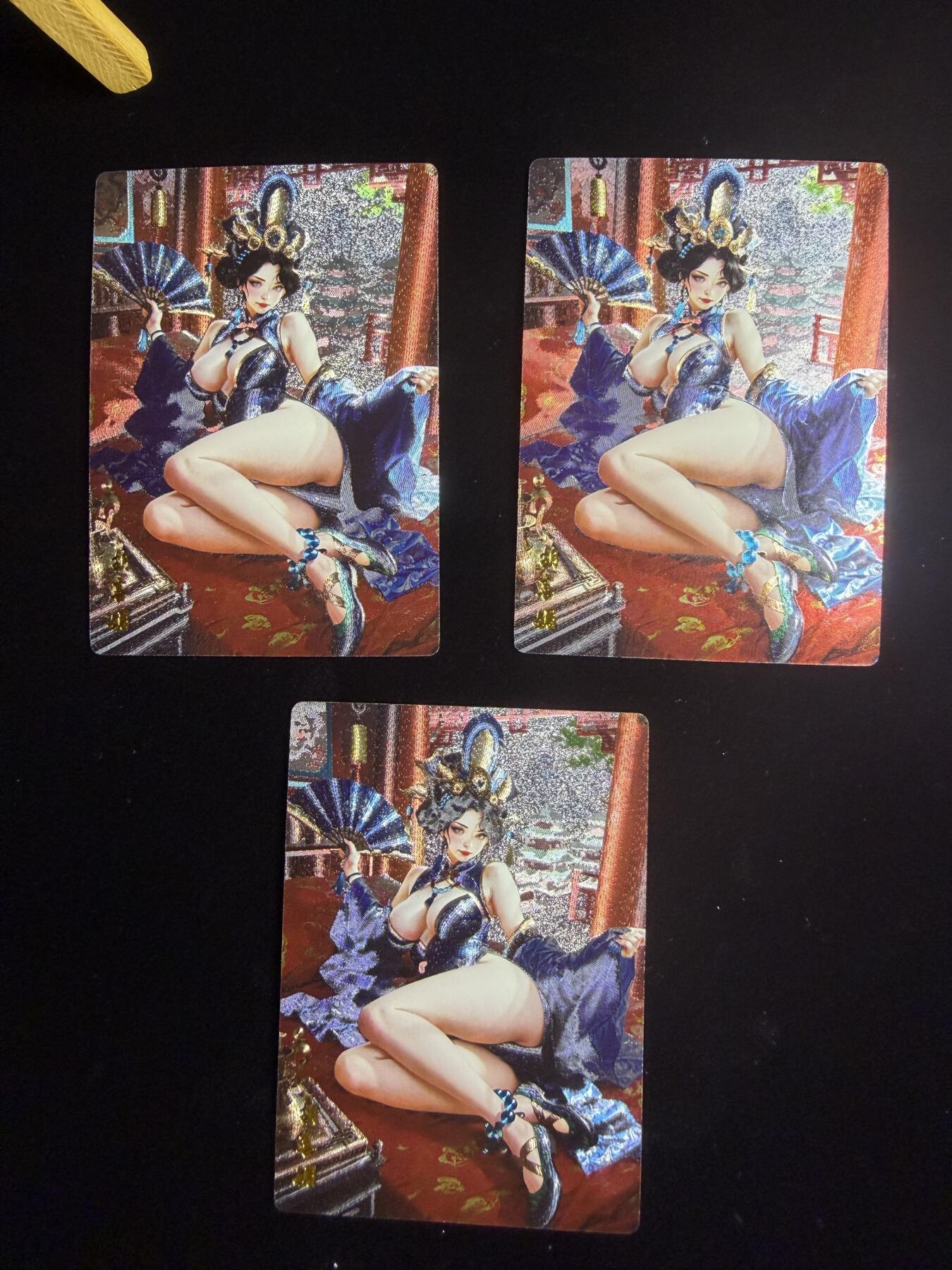 奇点卡牌限时专场 无佣金  所有卡牌独家赞助 部分卡牌支持多宫 流拍商品会循环上架 禁止小号扛价 拒绝套路 部分卡牌设有底价 大家放心拍！祝各位卡牌大佬名流身体健康！ 奇点卡牌 澜柚子 灵魅仙踪 雉鸡精原色X3