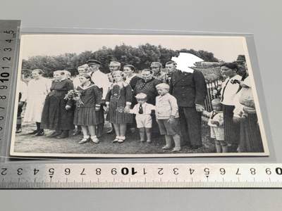 小驴勋章奖章收藏4月4日周六晚六点拍卖（珍爱和平，收藏战争，铭记历史，勿忘国耻，忠党爱国。有偿代拍，送拍规则在简介最后，参拍须阅读规则后再参拍，关系到运费包装发货时效真假辨别等关键信息，拍卖时不再发原图，看大图店主微信码在拍卖店铺介绍里） - 大号画家宣传卡片