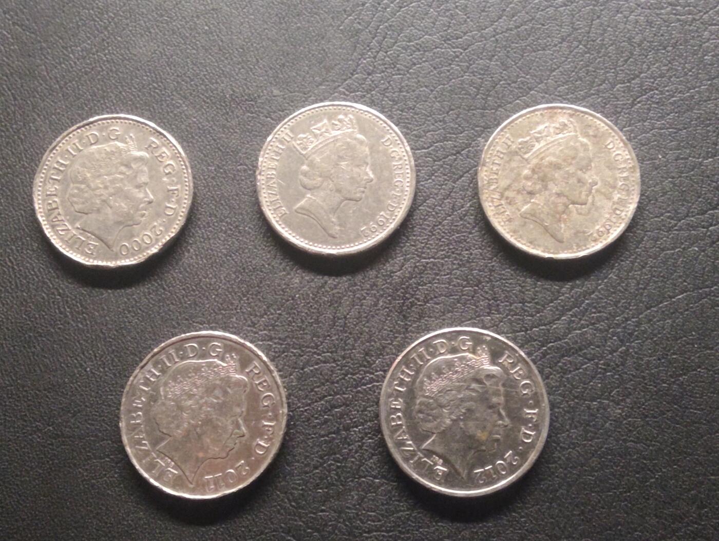 荟藏特别场次第十四期——“社长的硬币堆” 英国10便士批量五个两种不同版本