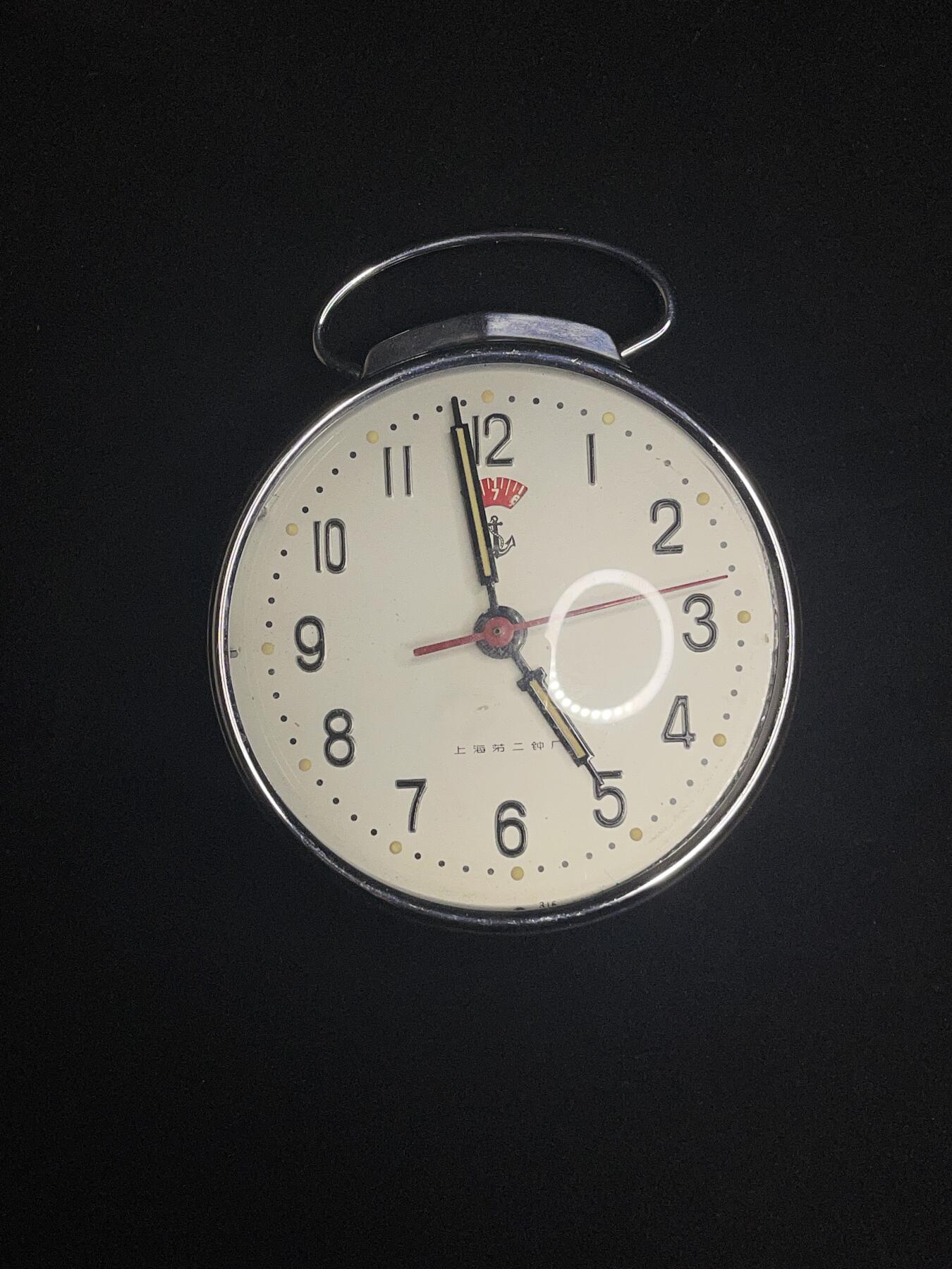 专场 闹钟一个能走不包准