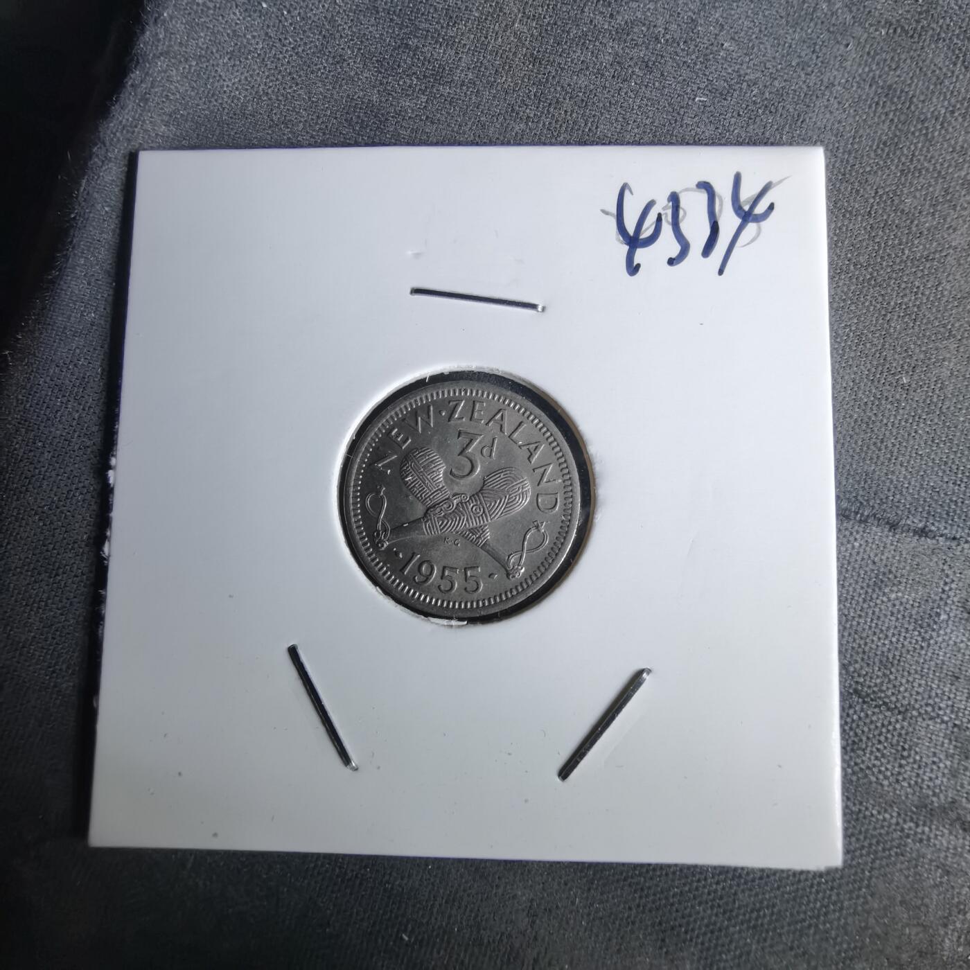 沼泽如烟--第1043场 新西兰1955年3便士