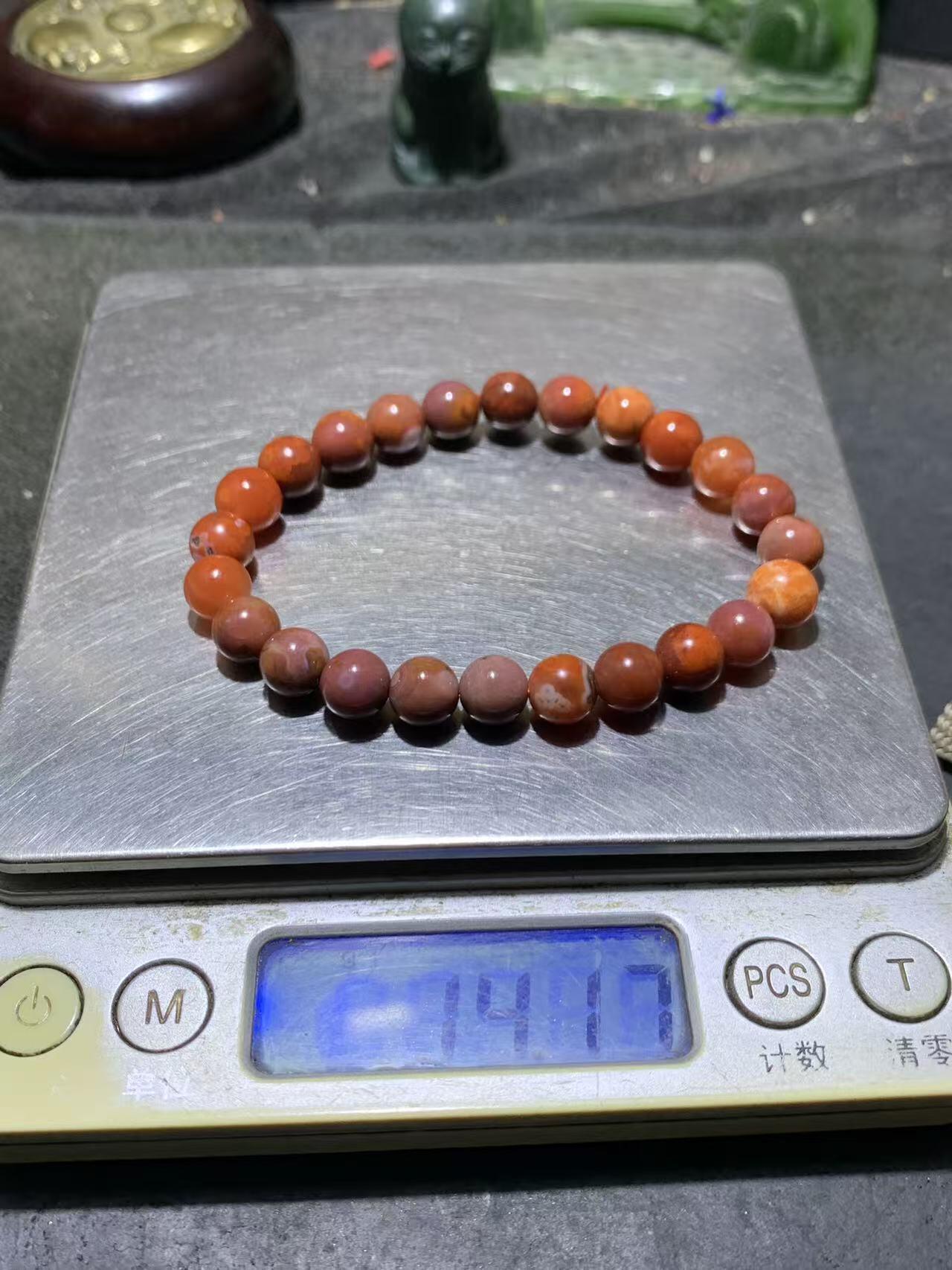川料南红玛瑙通货手串一条