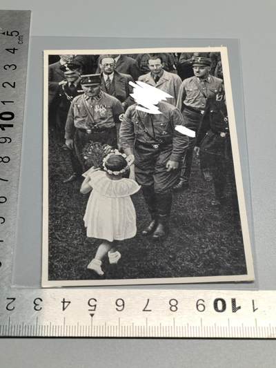 小驴勋章奖章收藏4月4日周六晚六点拍卖（珍爱和平，收藏战争，铭记历史，勿忘国耻，忠党爱国。有偿代拍，送拍规则在简介最后，参拍须阅读规则后再参拍，关系到运费包装发货时效真假辨别等关键信息，拍卖时不再发原图，看大图店主微信码在拍卖店铺介绍里） - 画家宣传卡片