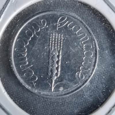 沼泽如烟--第1043场 - 法国1962年五分