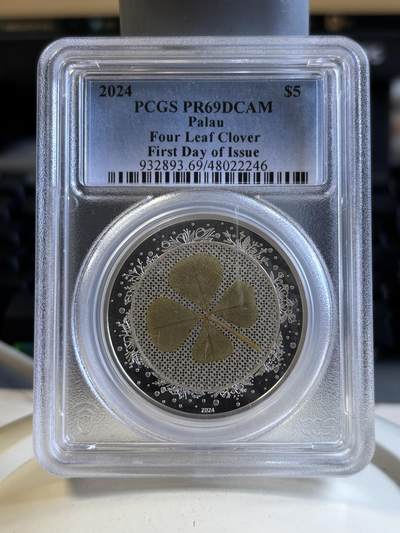 第196期拍卖 - 帕劳2024幸运草系列镶嵌四叶草1盎司银币PCGS-PR69，9999银，发行2024枚