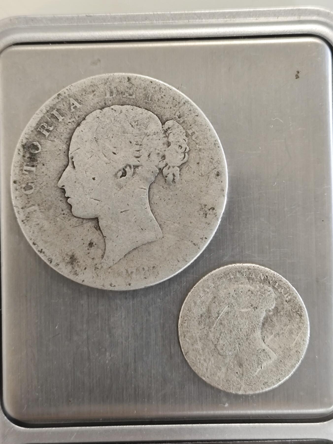 英国维多利亚青年版银币2枚一组