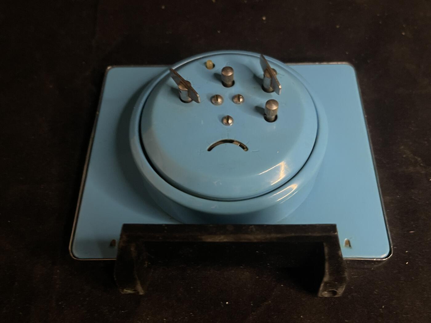 专场 闹钟一个能走不包准