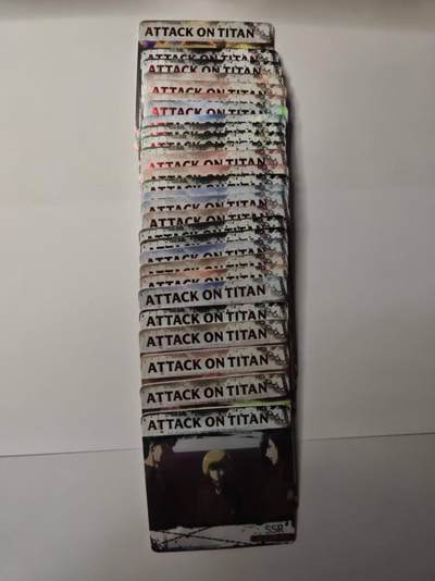 龙虎卡牌-八一场（满200元包邮，无佣金，每周六结拍，欢迎送拍） - 小方卡28张不重复  小方卡 进击的巨人  SSR