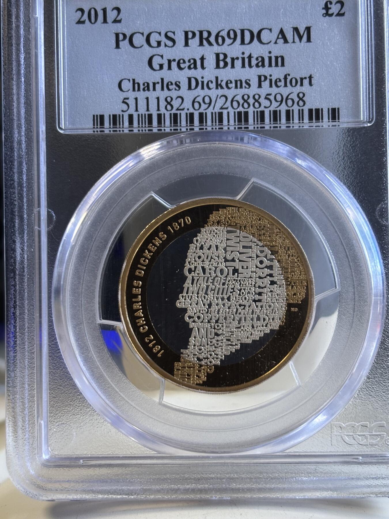 第196期拍卖 获奖英国2012年狄更斯诞辰2英镑加厚银币PCGS-PR69，925银镀金，24克，发行2000枚