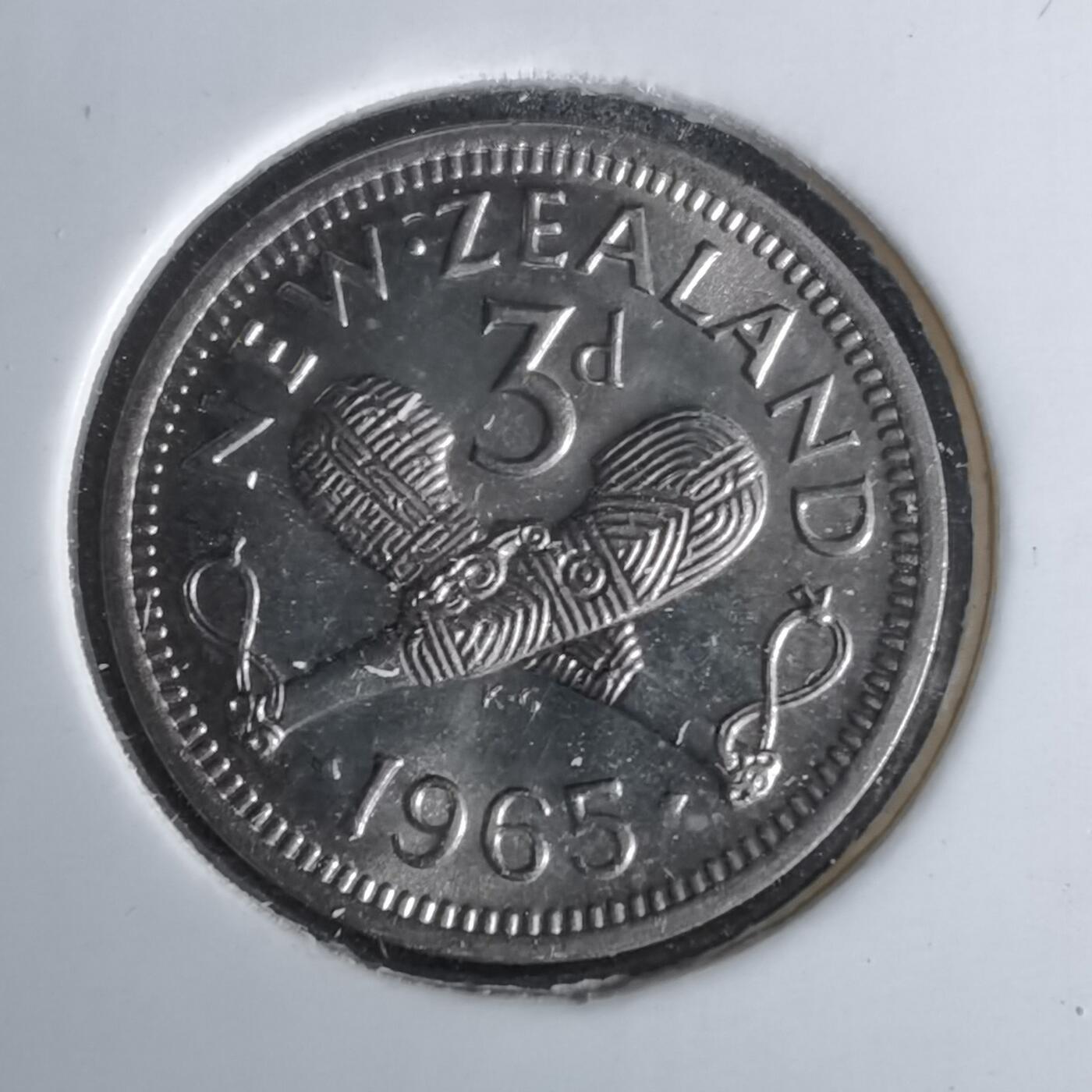 沼泽如烟--第1043场 新西兰1965年3便士