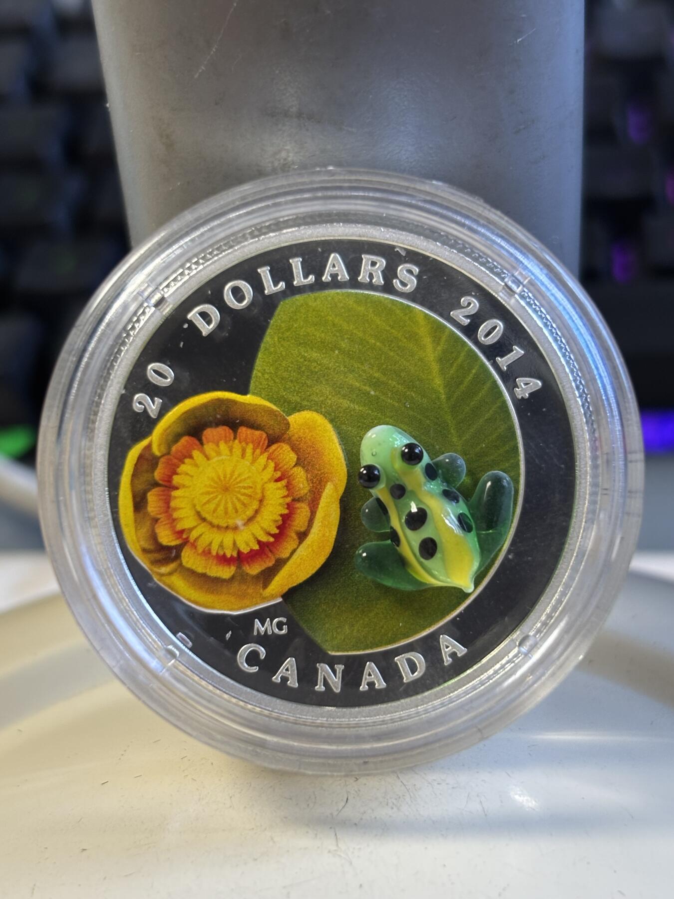 第196期拍卖 加拿大2014年睡莲和豹纹蛙镶嵌玻璃1盎司彩色纪念银币，9999银，发行12500枚