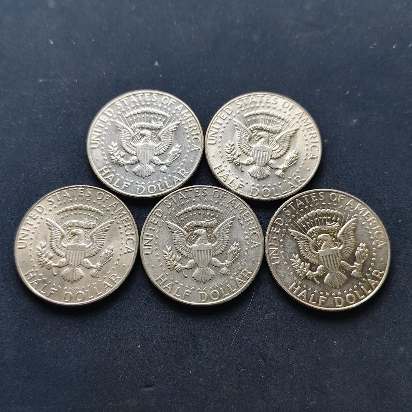 【全场包邮】纯粹捡漏拍517场 美国1965-1969年肯尼迪半元银币连续年份5枚一组【30.6毫米11.5克40%，5枚含纯银23克】