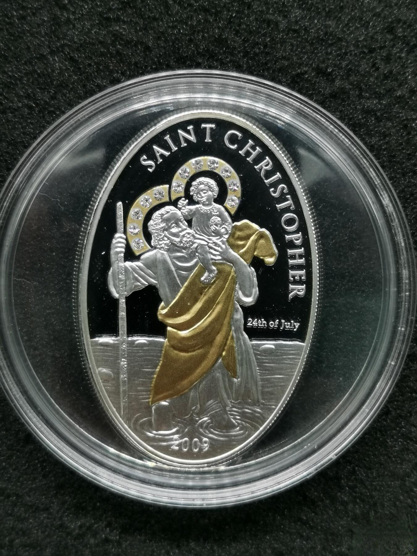 发行量少 库克群岛2009年圣克里斯托弗镀金镶嵌施华洛世奇水晶椭圆形5元精制银币