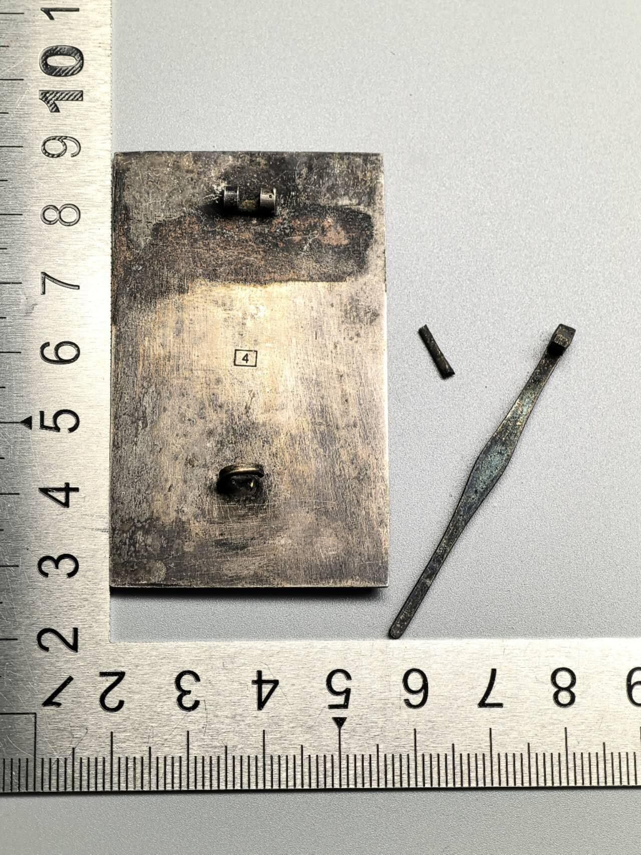 小驴勋章奖章收藏4月4日周六晚六点拍卖（珍爱和平，收藏战争，铭记历史，勿忘国耻，忠党爱国。有偿代拍，送拍规则在简介最后，参拍须阅读规则后再参拍，关系到运费包装发货时效真假辨别等关键信息，拍卖时不再发原图，看大图店主微信码在拍卖店铺介绍里） 现代工艺品 SS集会徽章 非原品