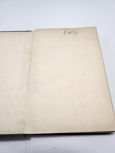 南水社第5次拍卖  二战德国原版《战争损害条例评注》第2版 1942年柏林出版 德三战时法律文献 品相如图，明显使用痕迹 表明有些开线 无掉页 