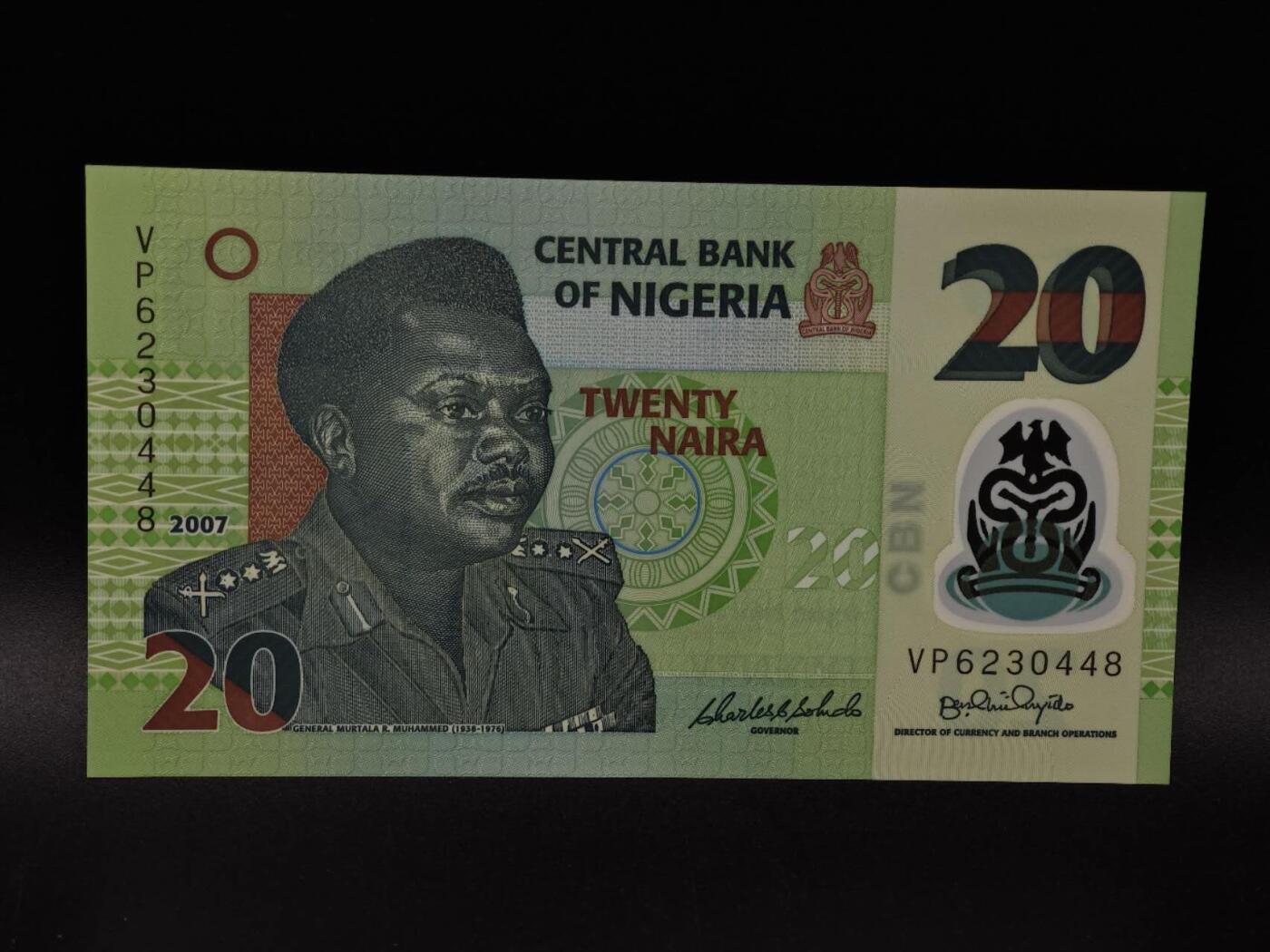  【淘币小摊】限时拍第八百八十九拍   散币套币纸币邮品场    每周一统一发货 尼日利亚20奈亚塑料钞