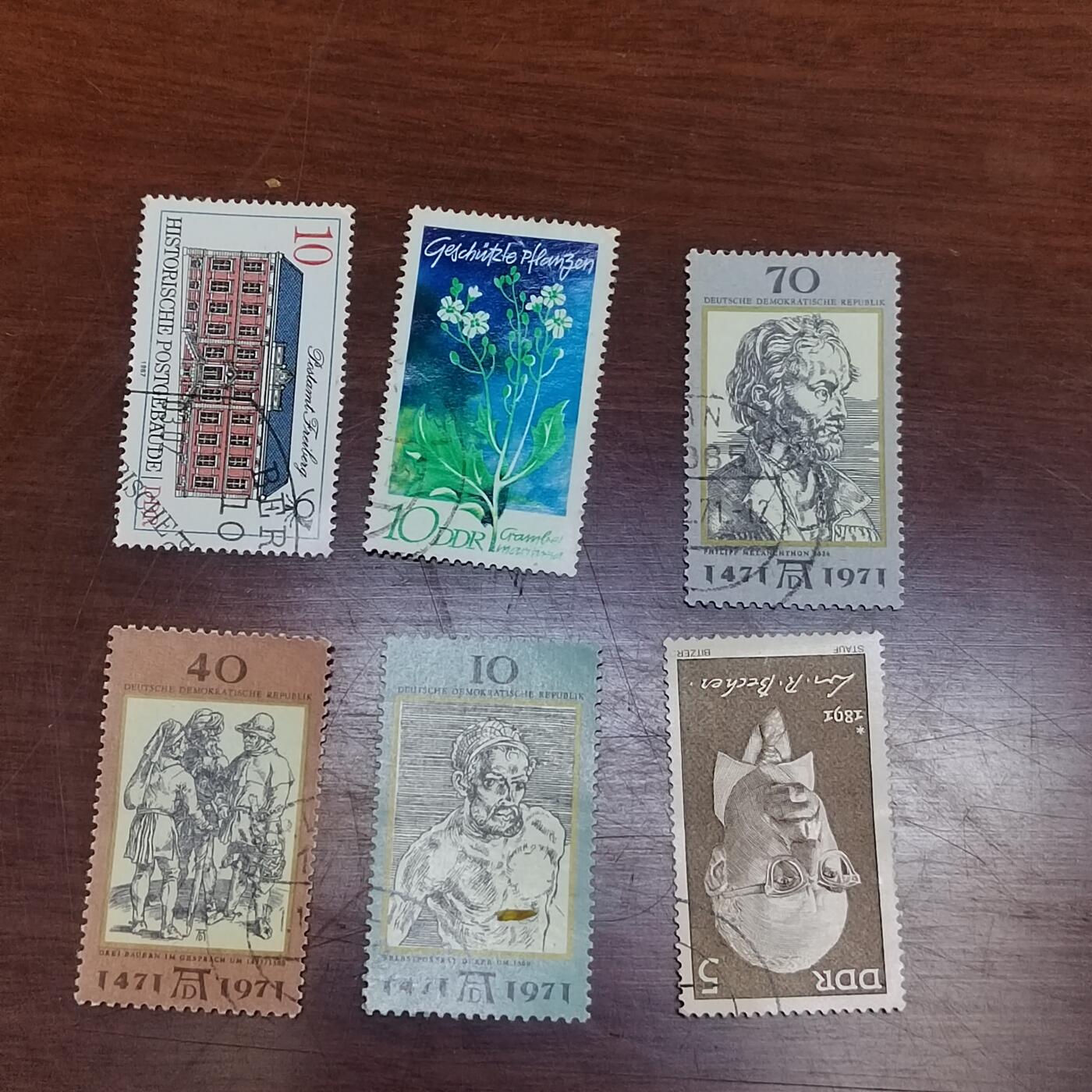 PCAI钱币  4-797  人民币香港纸币小专场 邮票