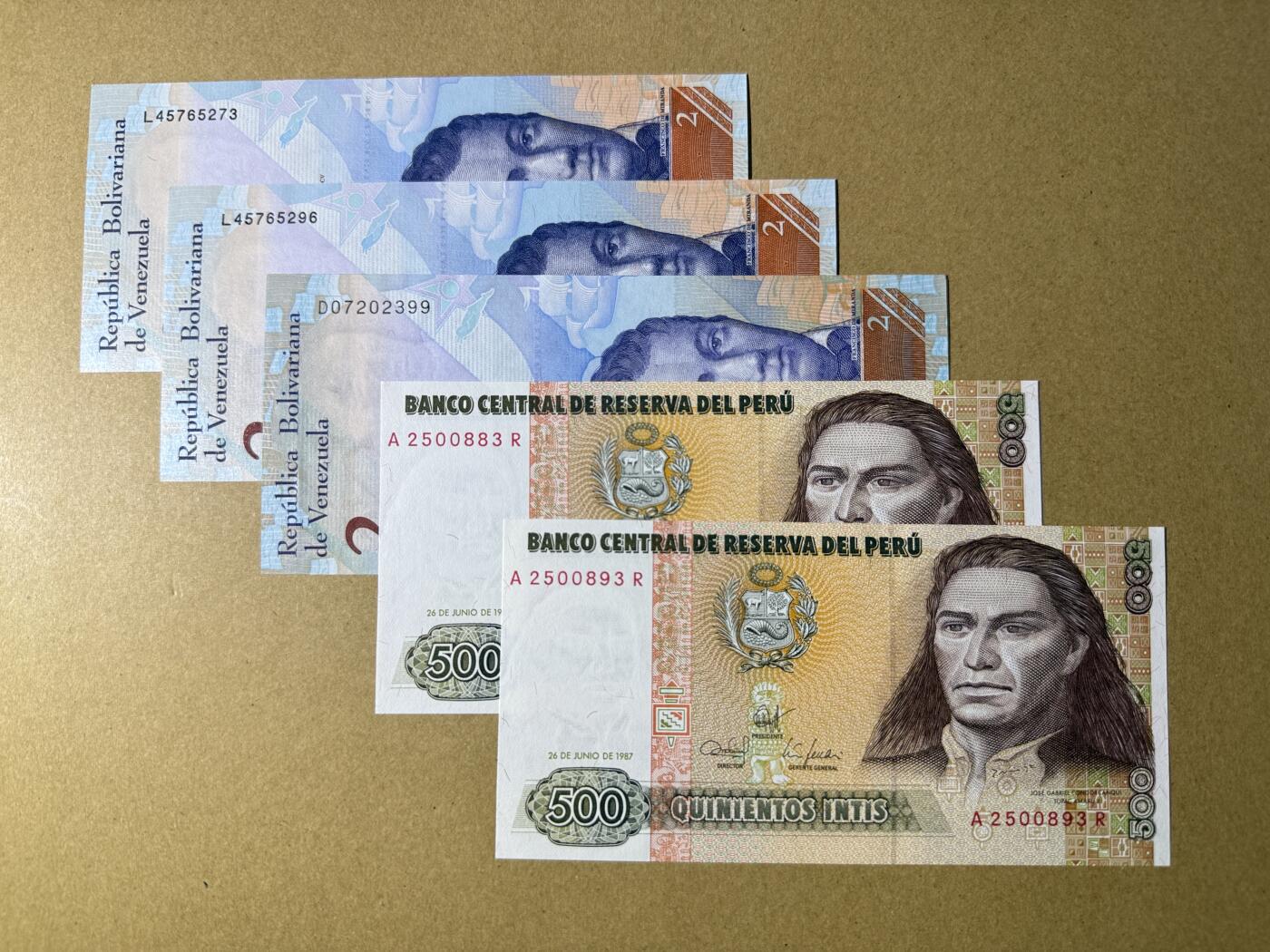 《愛美收藏》第239期-4.5周日外币黄金场  委内瑞拉、秘鲁5张 UNC 如图