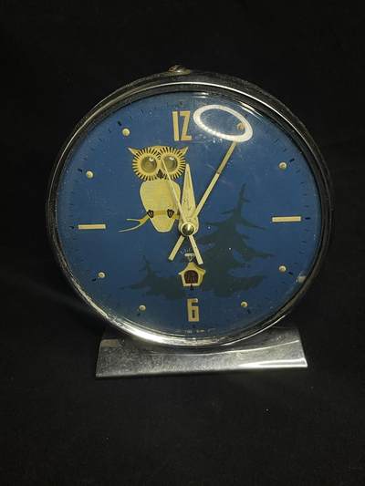 专场 - 闹钟一个能走不包准