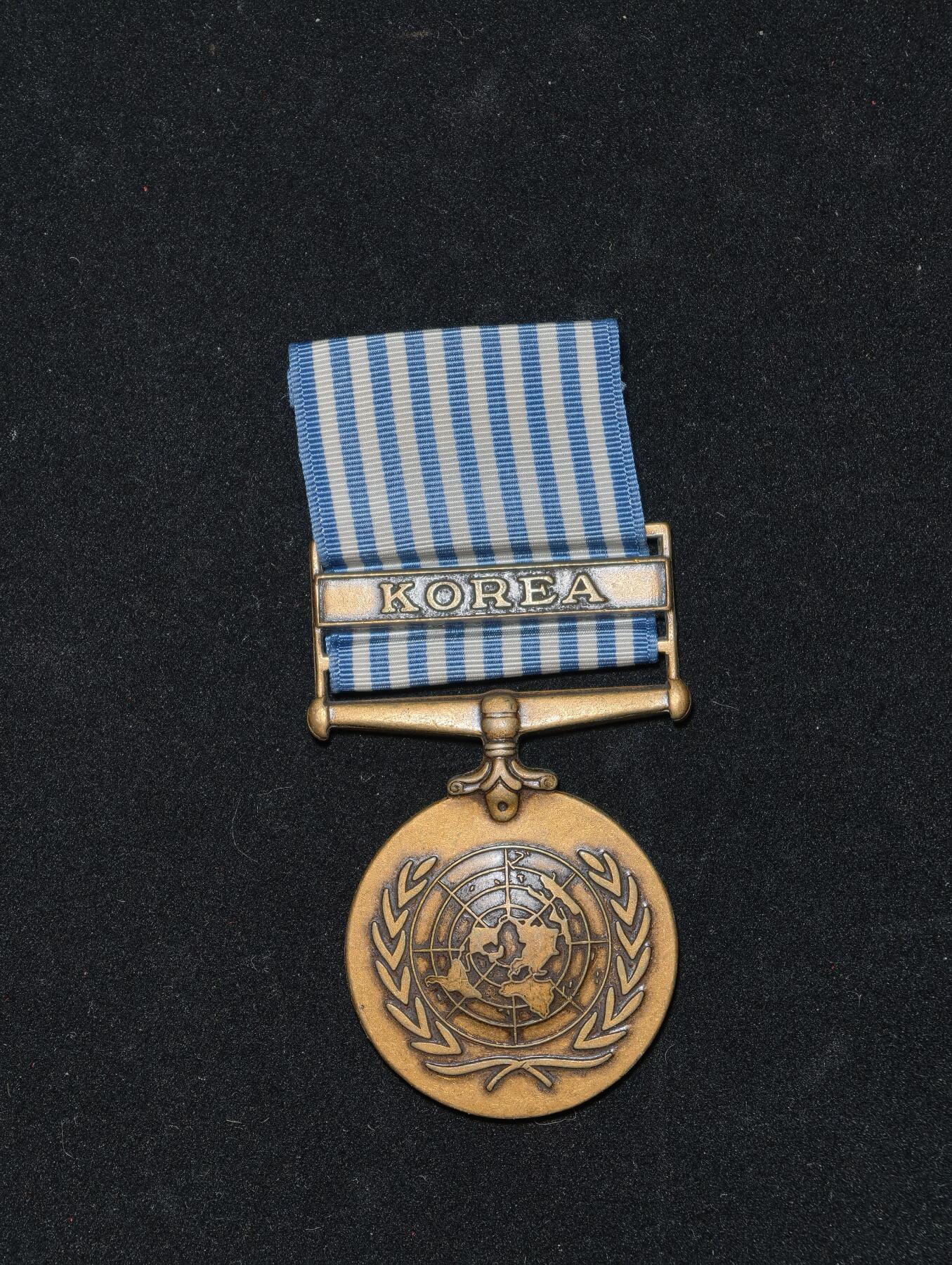 凯旋世界勋赏（第23期）（欢迎送拍）（对拍品有疑问请询问客服，不接受到手刀，出价默认拍品品相。请认真阅读拍卖规则！出价默认已认可！）（收到货请录制开箱视频，无视频概不处理问题。）