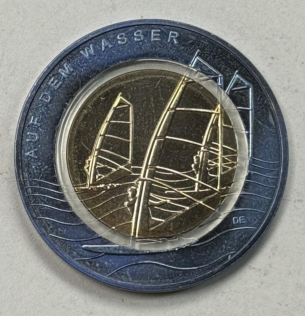 S&S Numismatic世界钱币-拍卖 第125期  德国2021年 空气移动-在水上 10欧元聚合物+蓝色镀铌镶嵌纪念币 A版