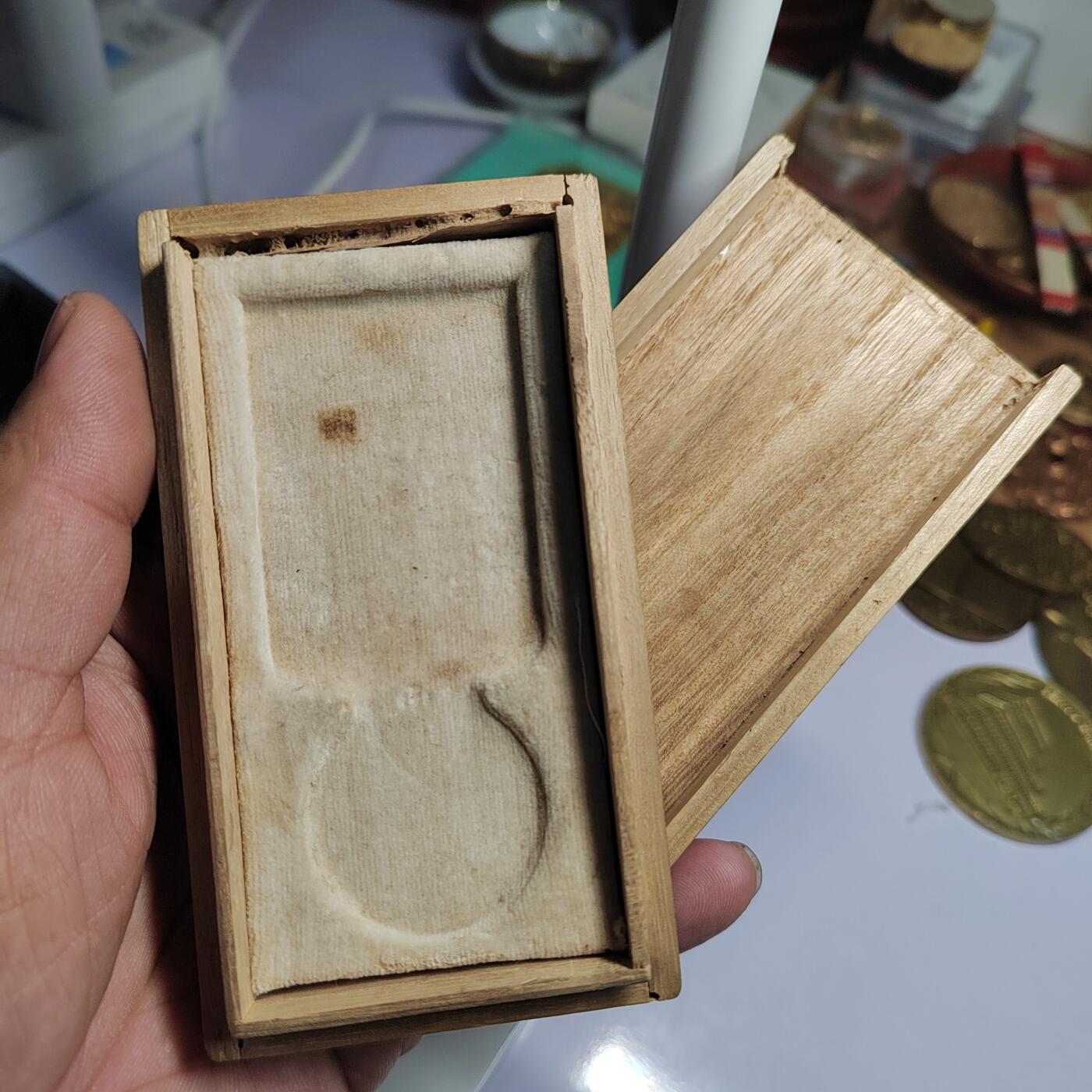 PCAI钱币  3-796 纪念章 钱币小专场 大正三九空盒，有损