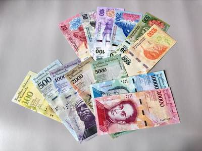 【Blue Auction】世界纸币精拍第803期——18级TOP拍卖/信誉/品质/专业/高效💫 - 【一组13张】阿根廷20-1000比索&委内瑞拉 100-20000玻利瓦尔 全新UNC