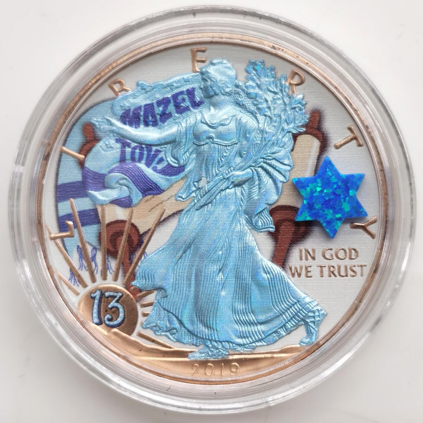 博洋堂世界钱币拍卖第167期（全场包邮） 美国2019年1元普制彩色镶嵌欧珀石银币 恭喜成人礼（犹太13岁成人）-美国银鹰改制（由芬兰大师Hazel Tove改制）1盎司999银 发行量：5百 盒证全