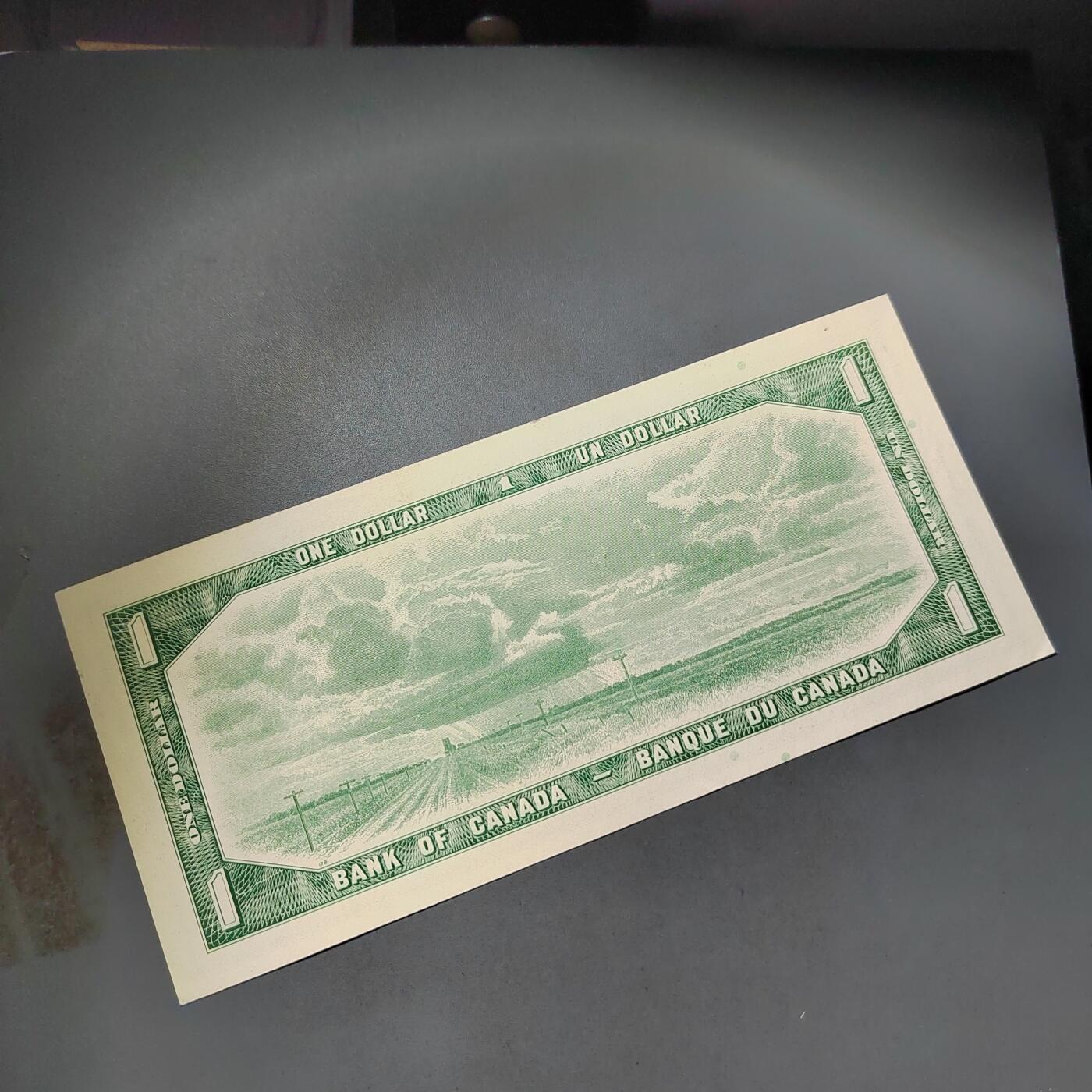 PCAI钱币  4-797  人民币香港纸币小专场 老版加拿大一元