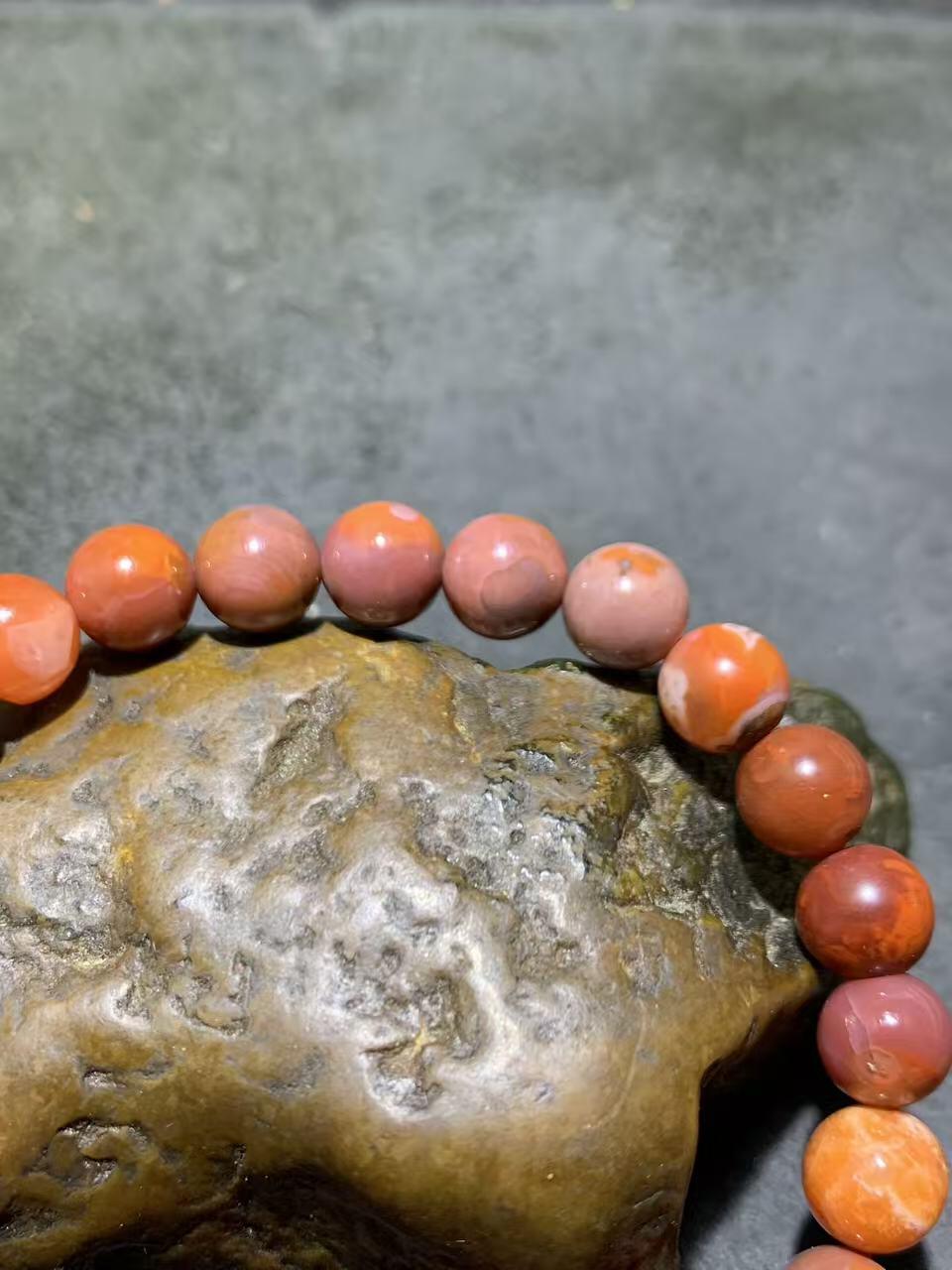 川料南红玛瑙通货手串一条