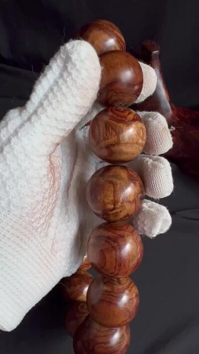 零元拍：对眼海南黄花梨满花鬼眼荧光3.0X18颗豪华大手持，手串