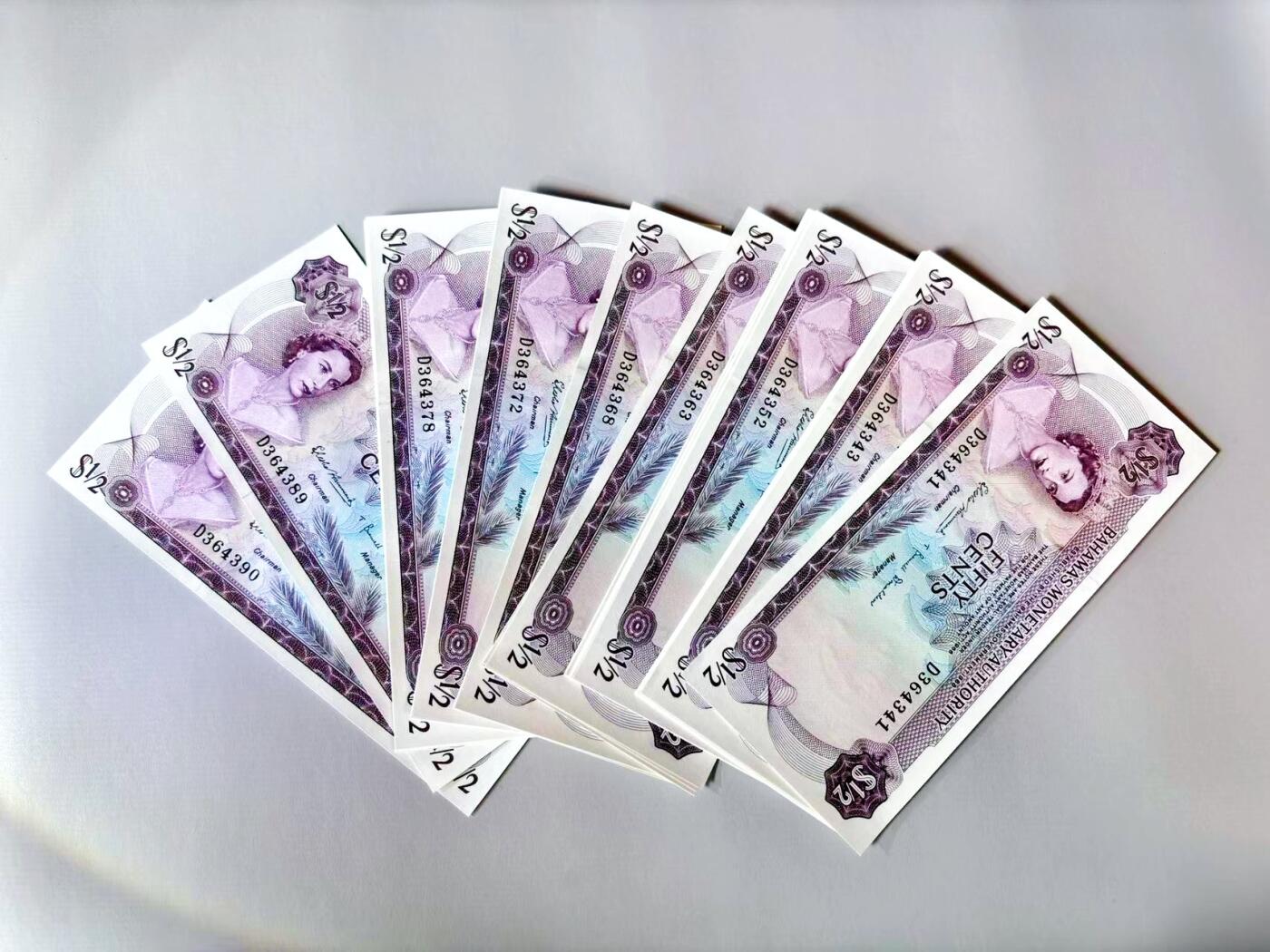 【Blue Auction】世界纸币精拍第803期——18级TOP拍卖/信誉/品质/专业/高效💫 【一组50连难得连号】巴哈马 1968年1/2 女王 彩背 全新UNC