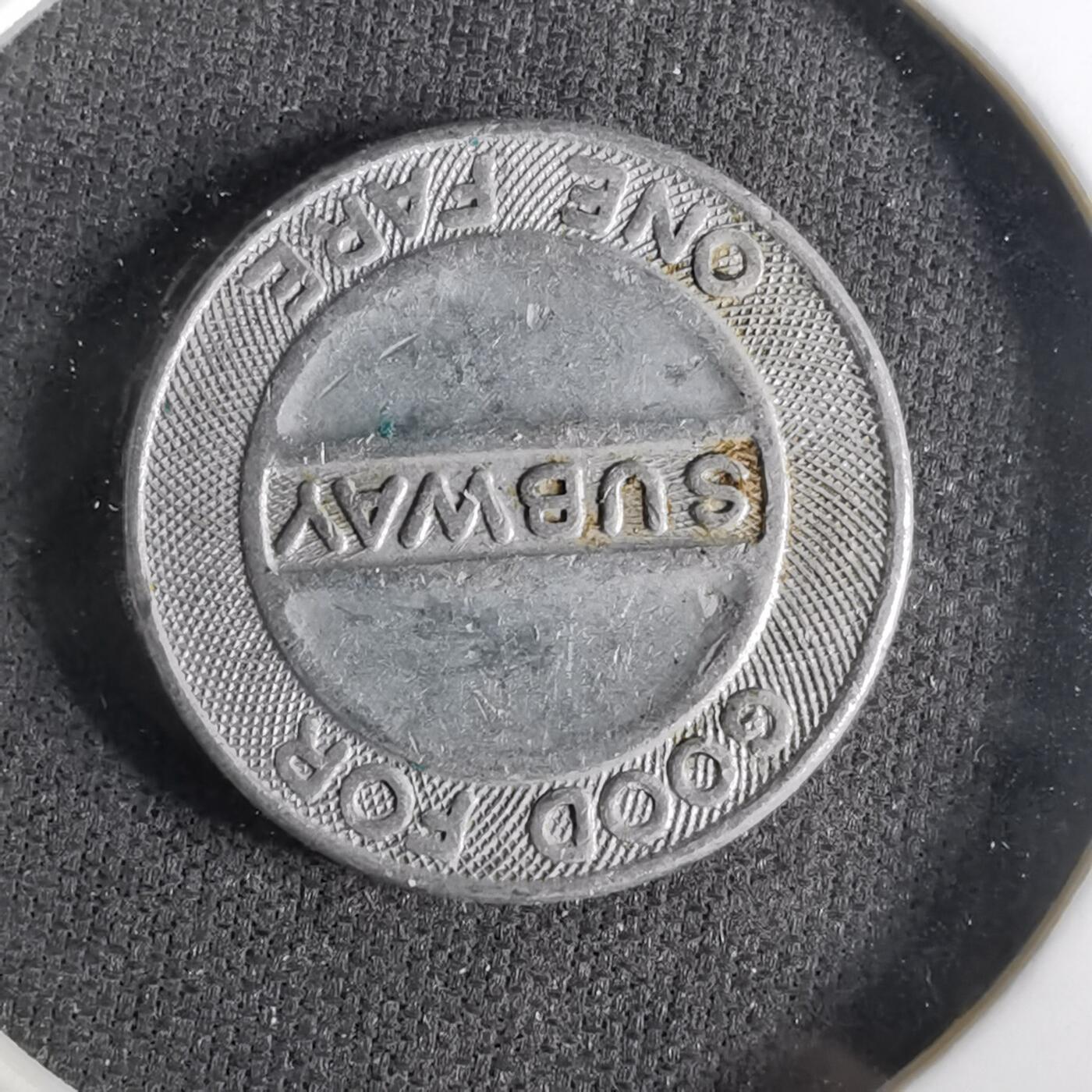 沼泽如烟--第1043场 代币