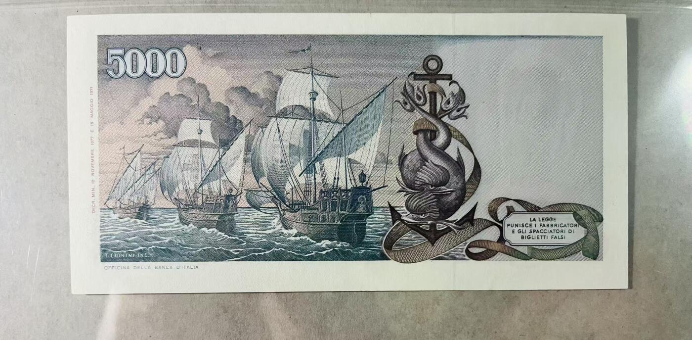 【礼羽收藏】🌏世界钱币拍卖第131期 【086139】1977年意大利50000里拉，哥伦布，无47，近全新，无针孔；