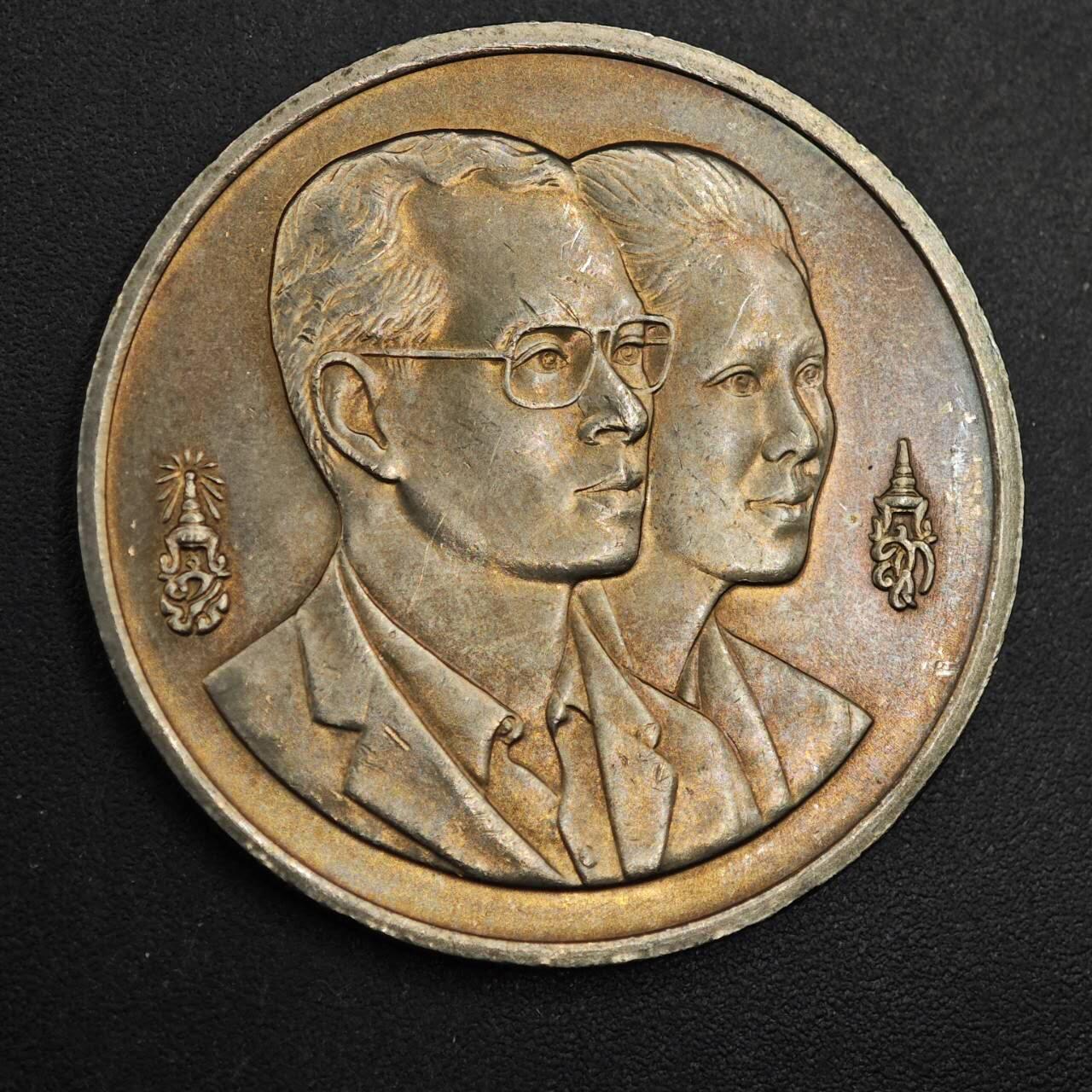  【淘币小摊】限时拍第八百八十九拍   散币套币纸币邮品场    每周一统一发货 泰国20泰铢纪念币