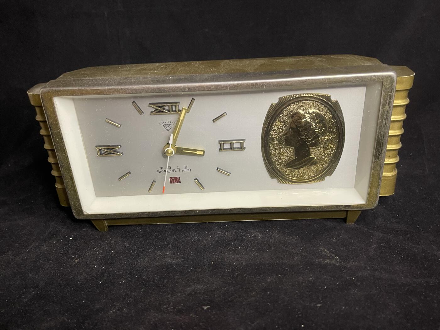 专场 闹钟一个能走不包准