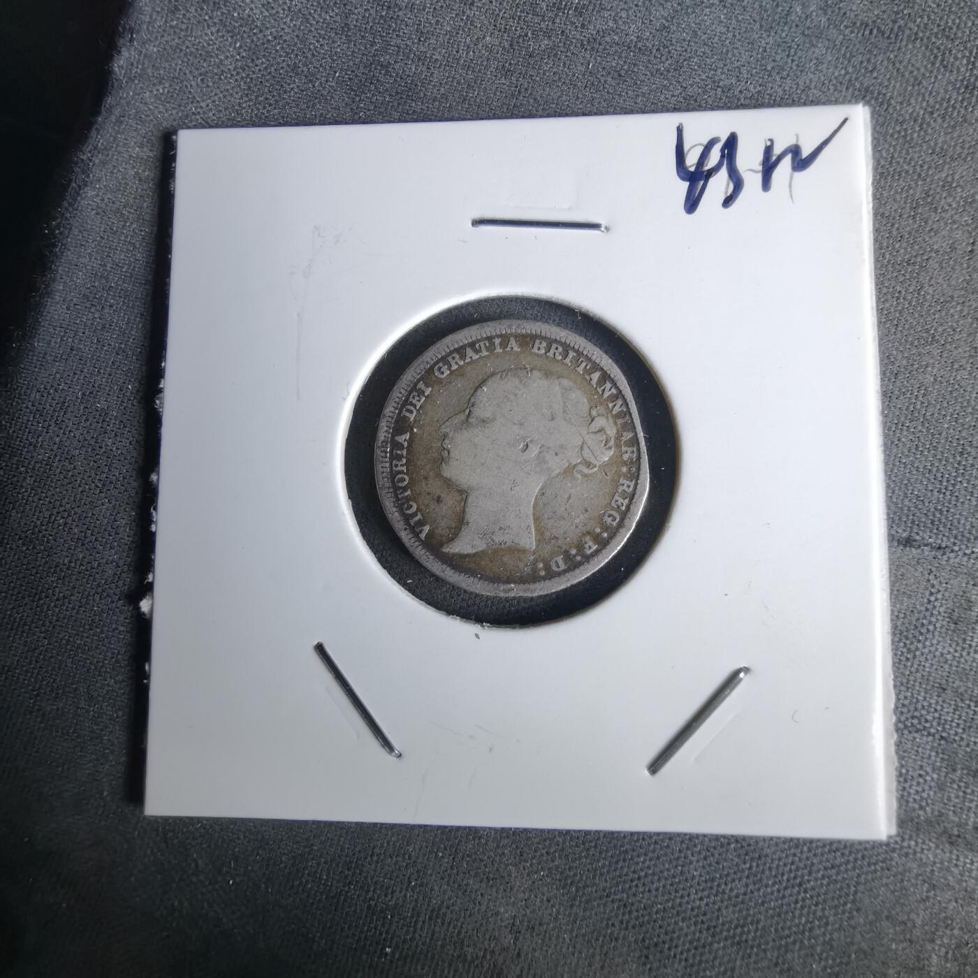 沼泽如烟--第1043场 维多利亚1884年6便士银币