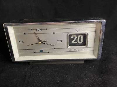 专场 - 闹钟一个能走不包准