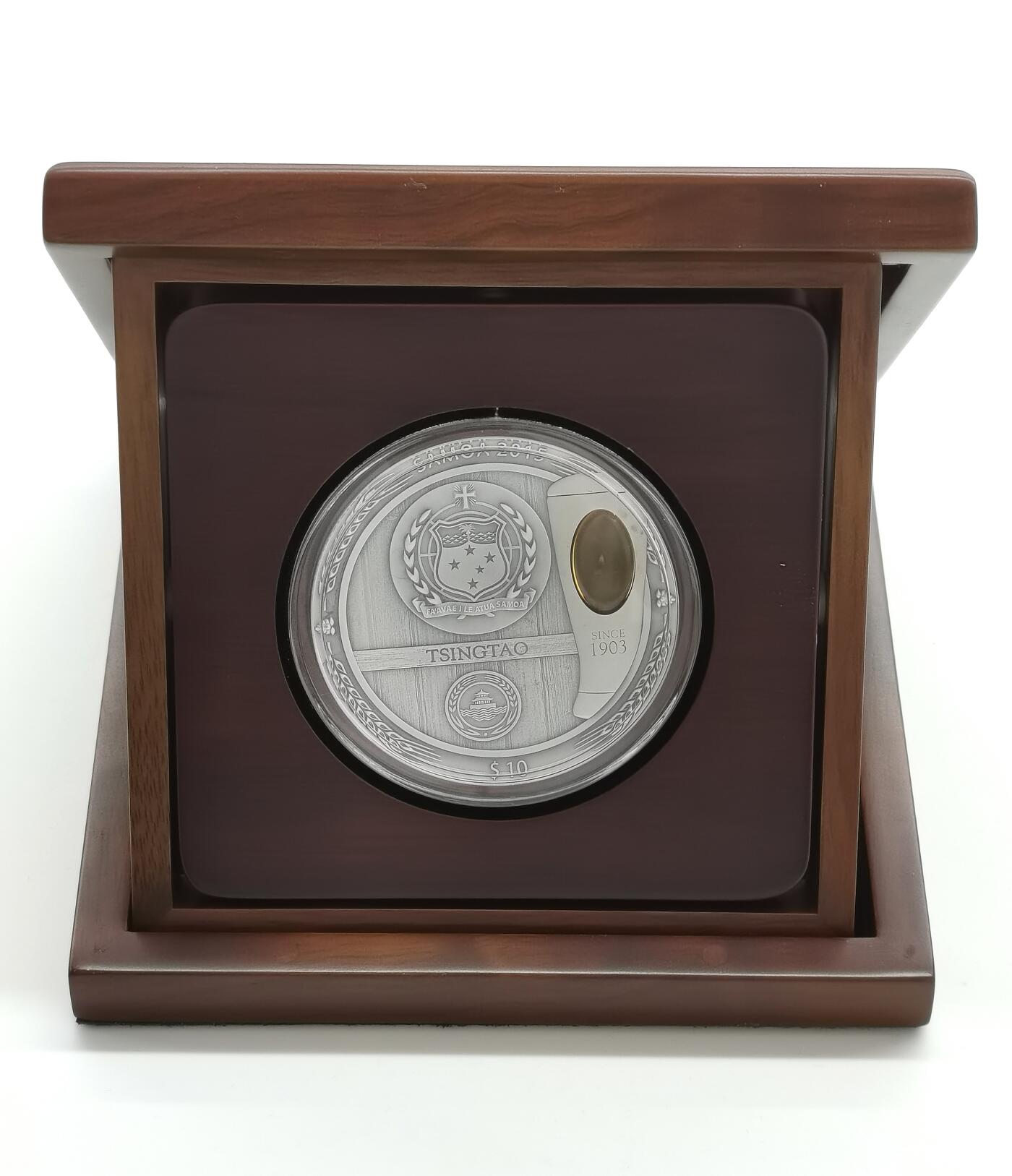 博洋堂世界钱币拍卖第167期（全场包邮） 萨摩亚2015年10元仿古镶琥珀银币 青岛啤酒文化 2盎司999银 发行量：1903 盒证全 带旋转木架与常见的不同