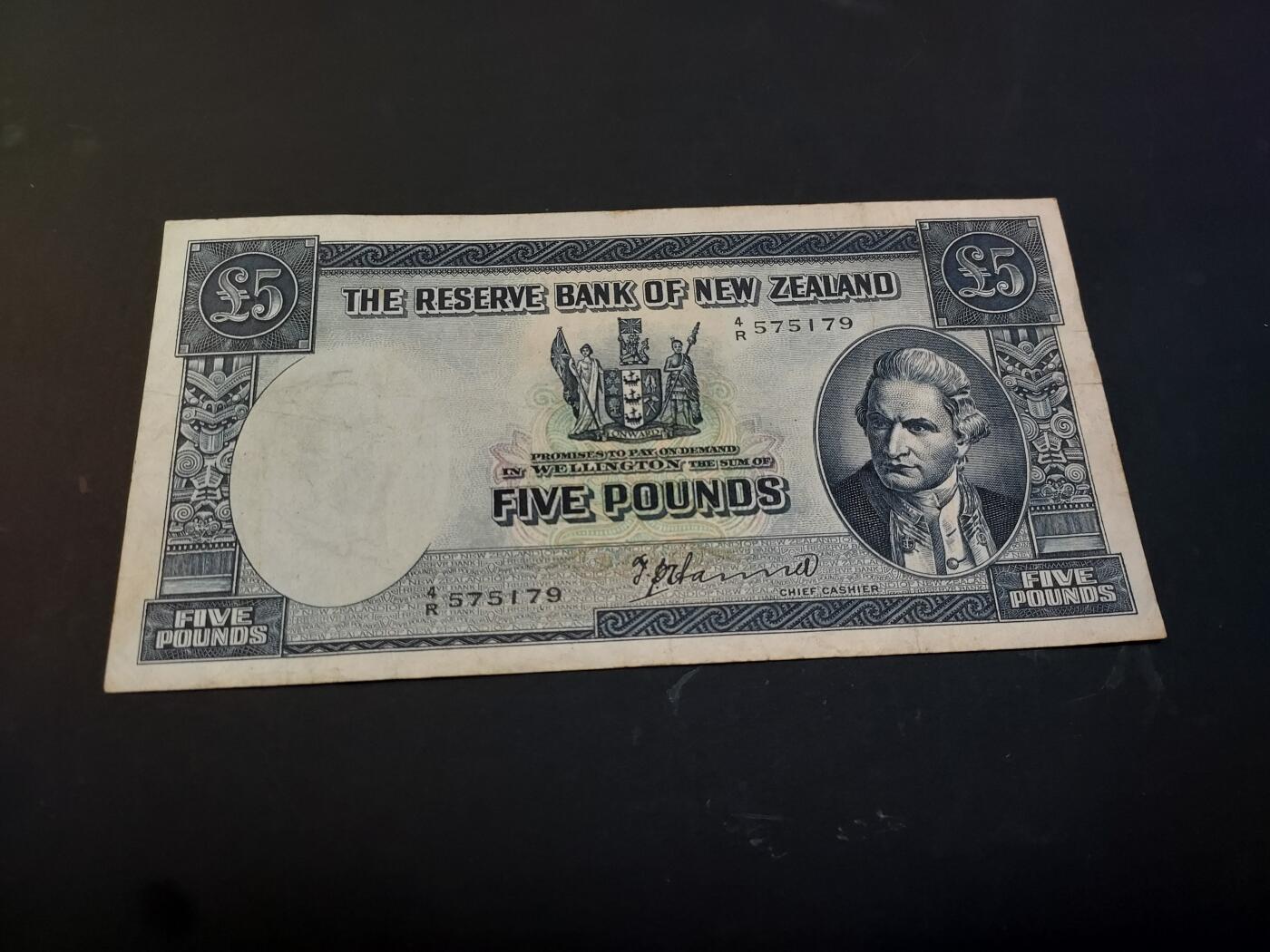 博彦收藏    4月11日 8点 钱币专场