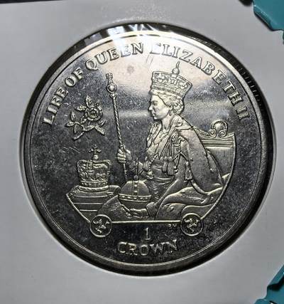 外国优质银币克朗币纪念章，每周六晚九点倒数截拍，满百包邮可寄存，持续收拍 - 马恩岛2012年伊丽莎白二世登基钻禧 1 克朗纪念币，正面为女王今昔双头像，背面以加冕坐像与王权象征，纪念其在位 60 周年，见证马恩岛与英王室的历史联结。