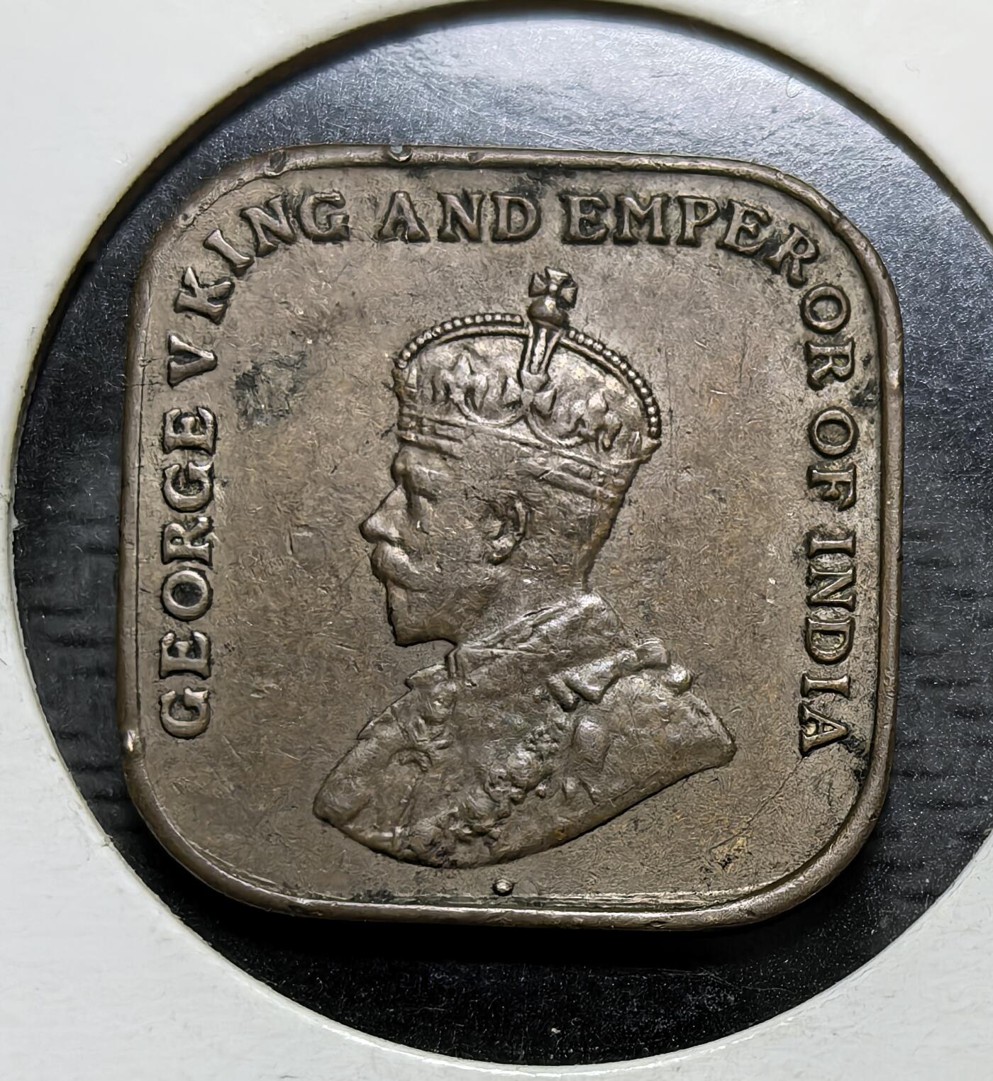 外国优质银币克朗币纪念章，每周六晚九点倒数截拍，满百包邮可寄存，持续收拍