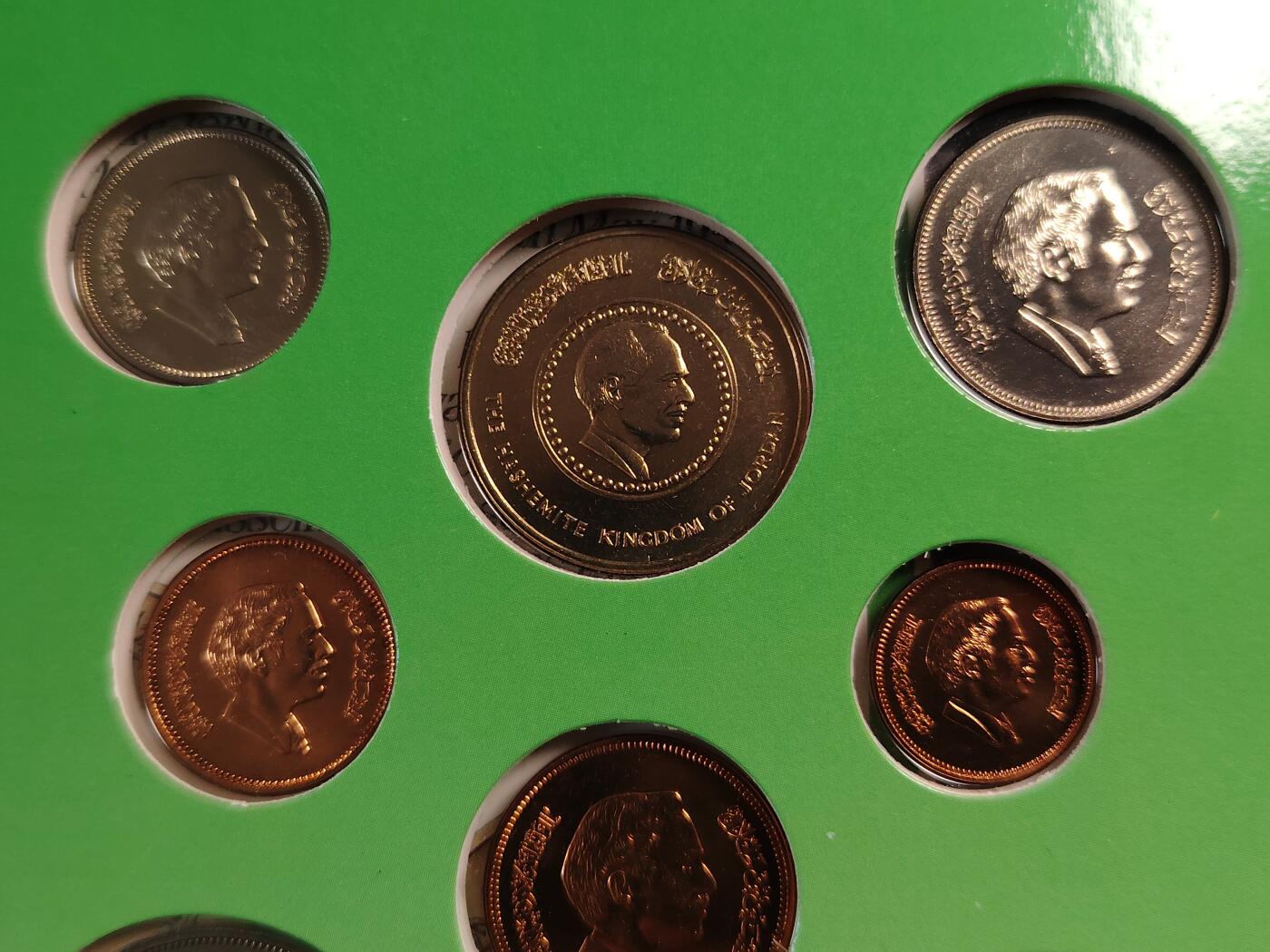 布加迪🐬～世界钱币(上海)🌾第 286 期 /  各国套币和散币