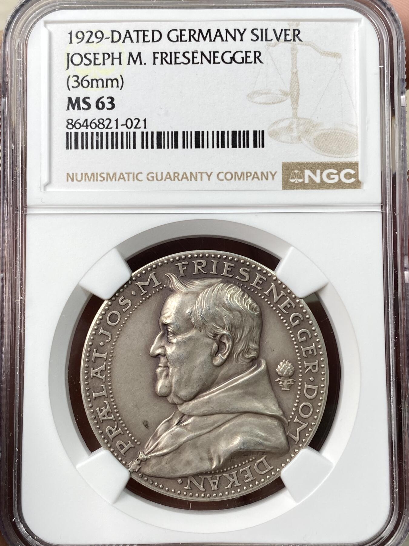 万国钱币拍卖第064期 NGC MS63 1929年德国魏玛共和国奥格斯堡大教堂第75届大主教约瑟夫·弗里森埃格尔诞辰纪念银章 卡尔哥茨罕见宗教作品 人物刻画极其精细 奥格斯堡大教堂盾徽极具特色